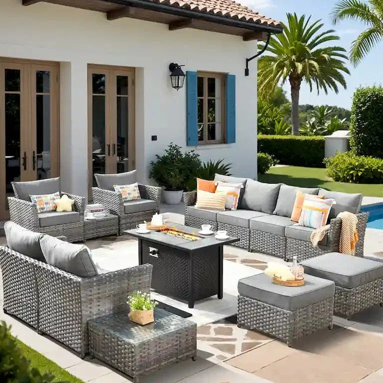 Salon de jardin 13 pièces en résine tressée avec table brasero Merrelo™