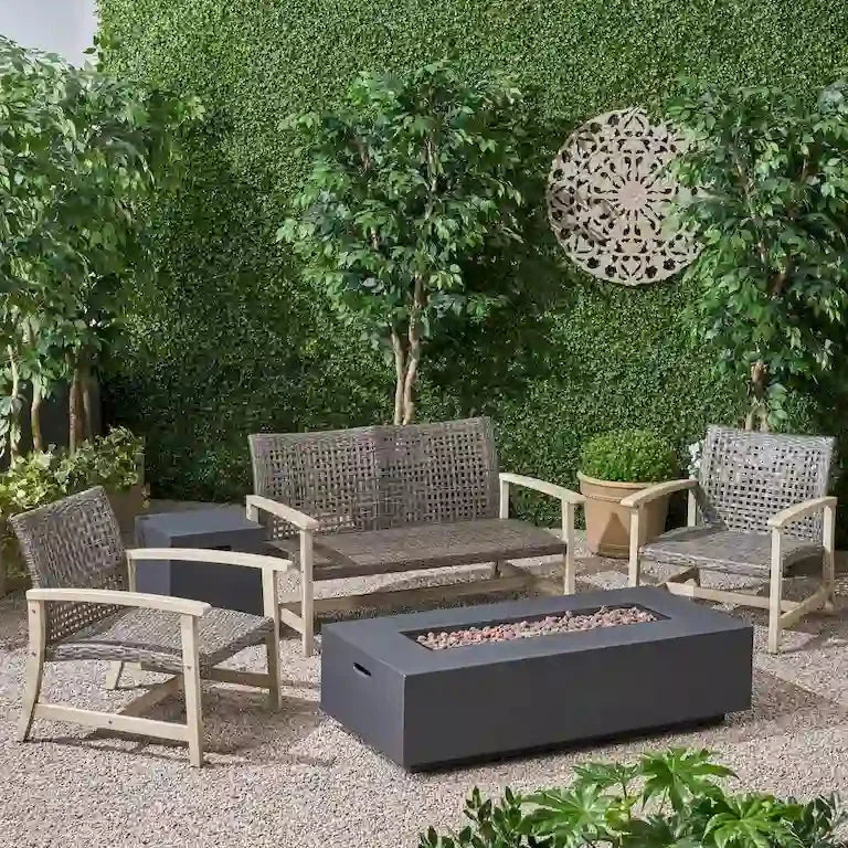 Salon de jardin 4 places en acacia et résine tressée avec brasero Merrelo™