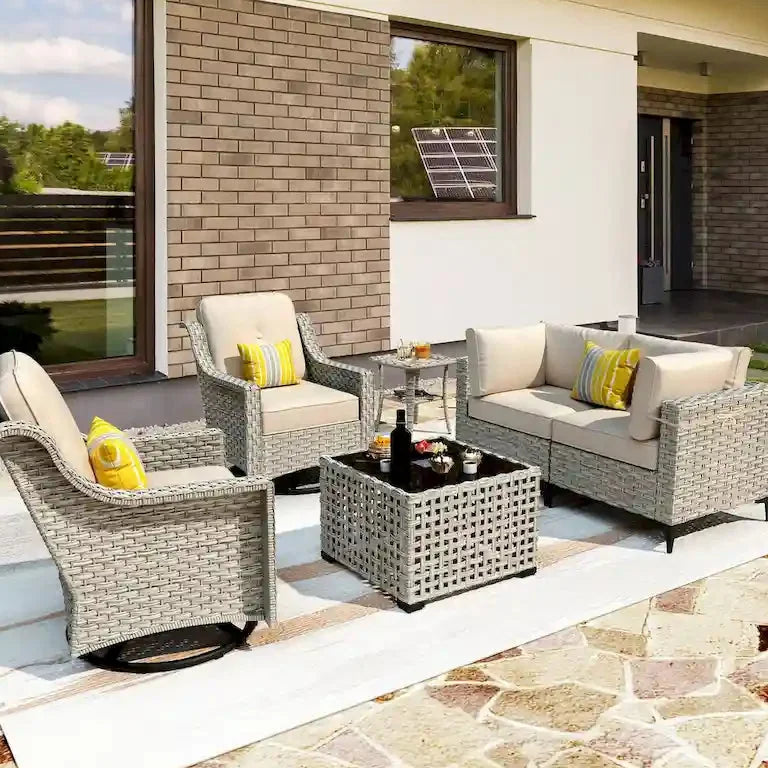 Salon de jardin 6 pièces en résine tressée — fauteuils pivotants et table basse solaire Merrelo™